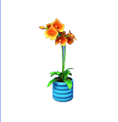 Orquídea naranja en maceta azul